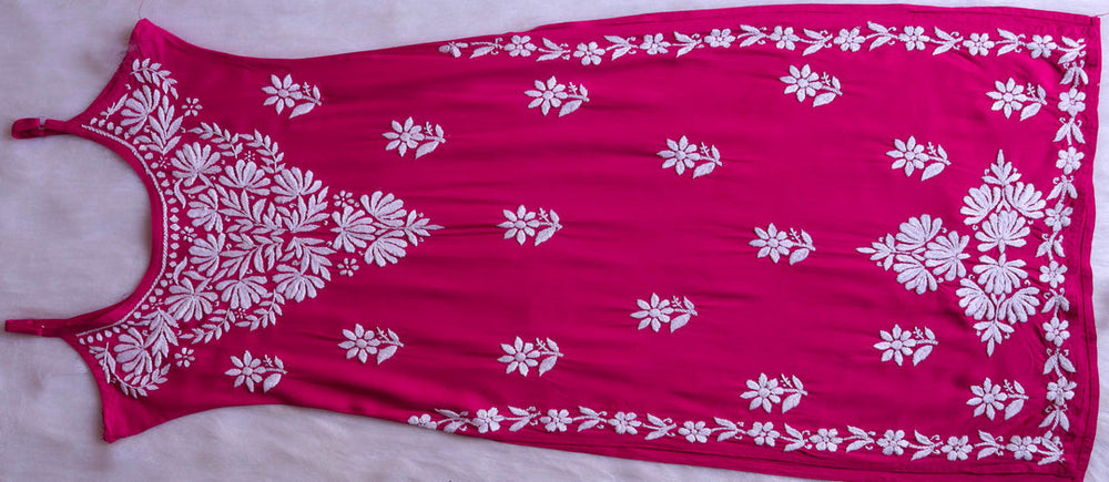 SAMA DEEP PINK SLEEVLESS RAYON KURTA