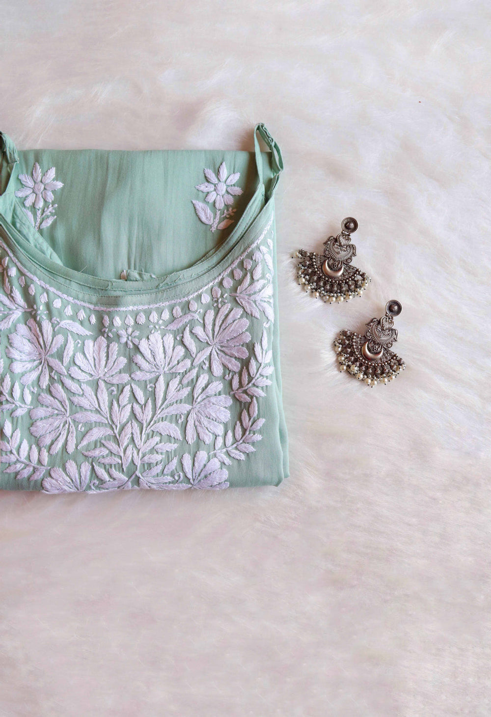 SAMA PASTEL GREEN SLEEVLESS RAYON KURTA