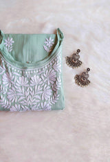 SAMA PASTEL GREEN SLEEVLESS RAYON KURTA
